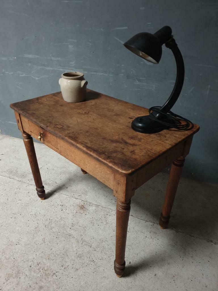 Antique oak table with drawer
