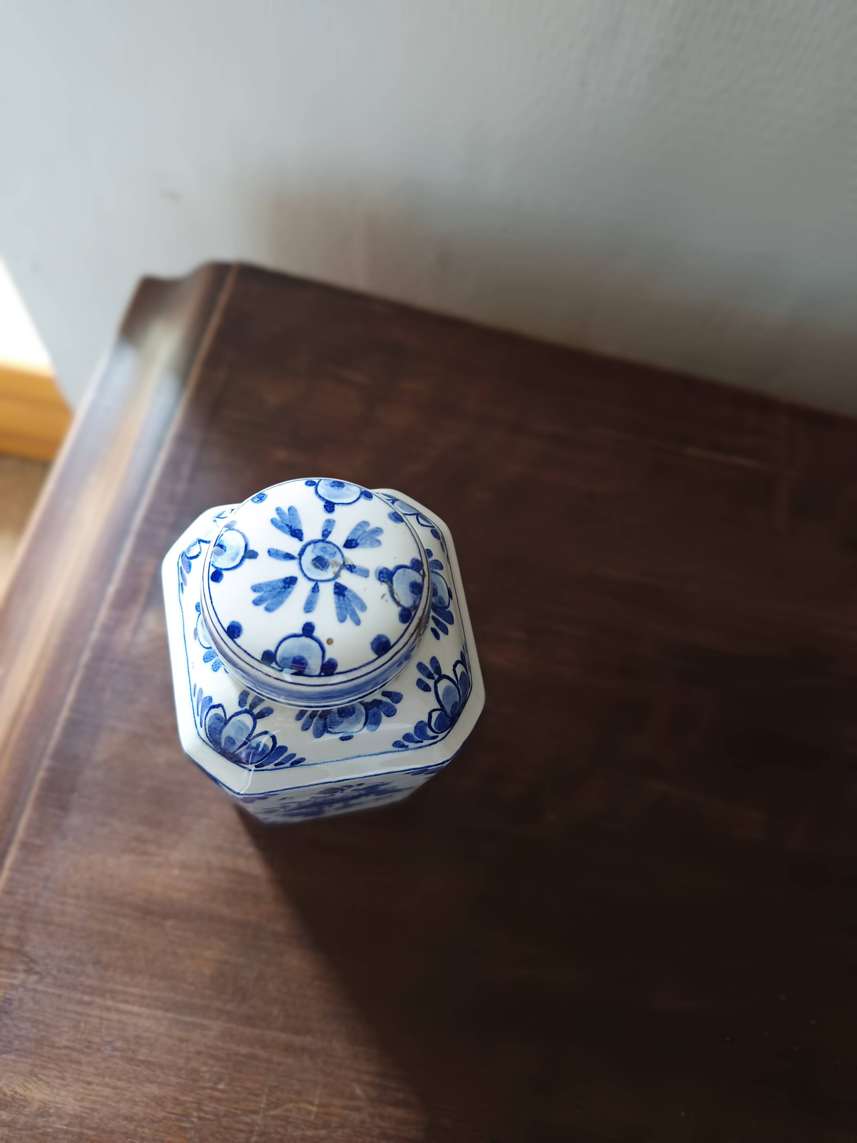 Decorative pot