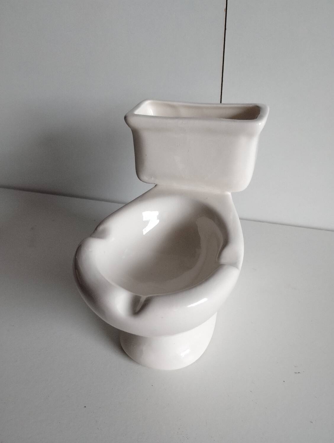 Cendrier Atypique en forme de Toilette