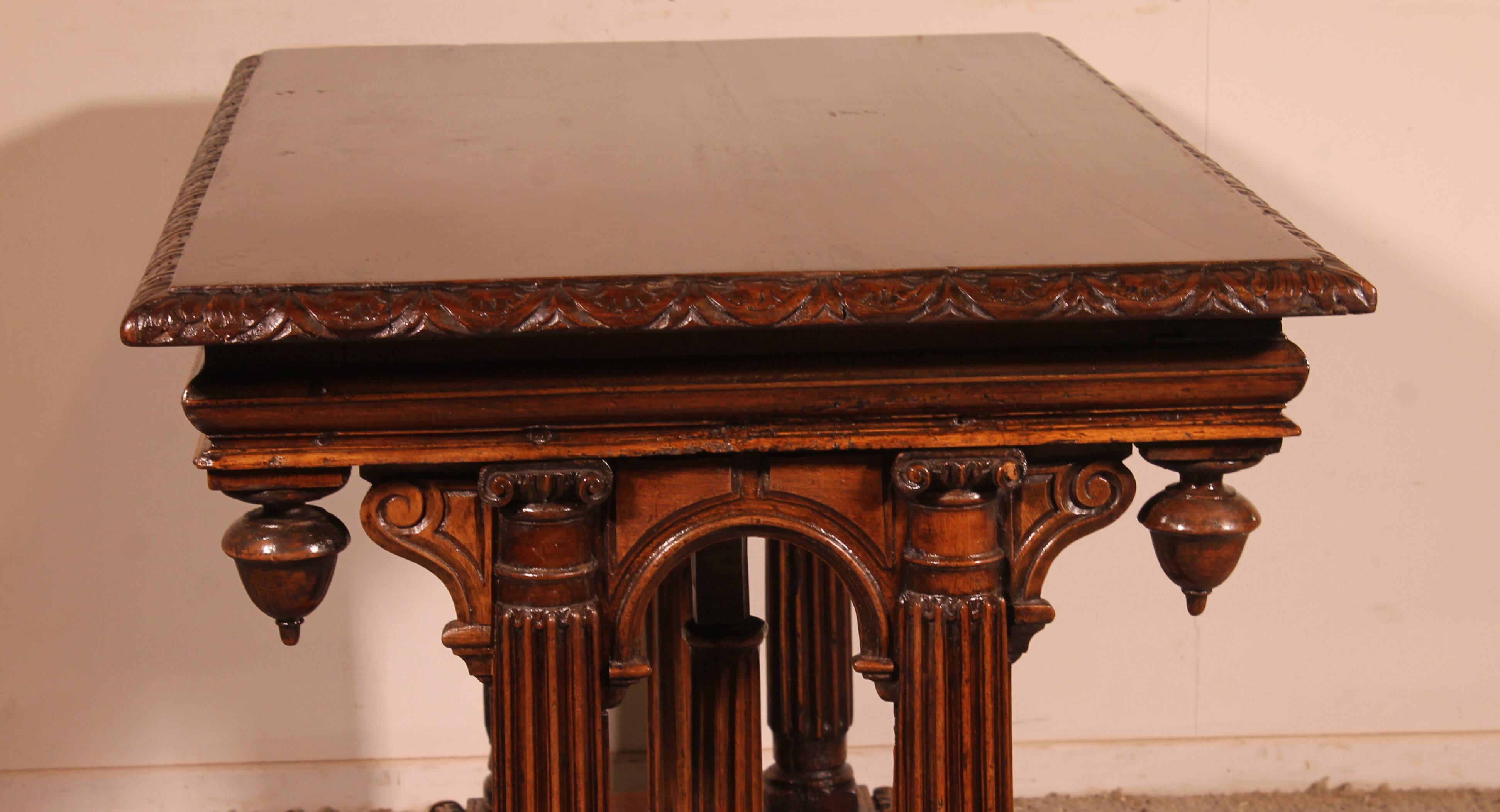 Renaissance Period Walnut Table - 16th Century