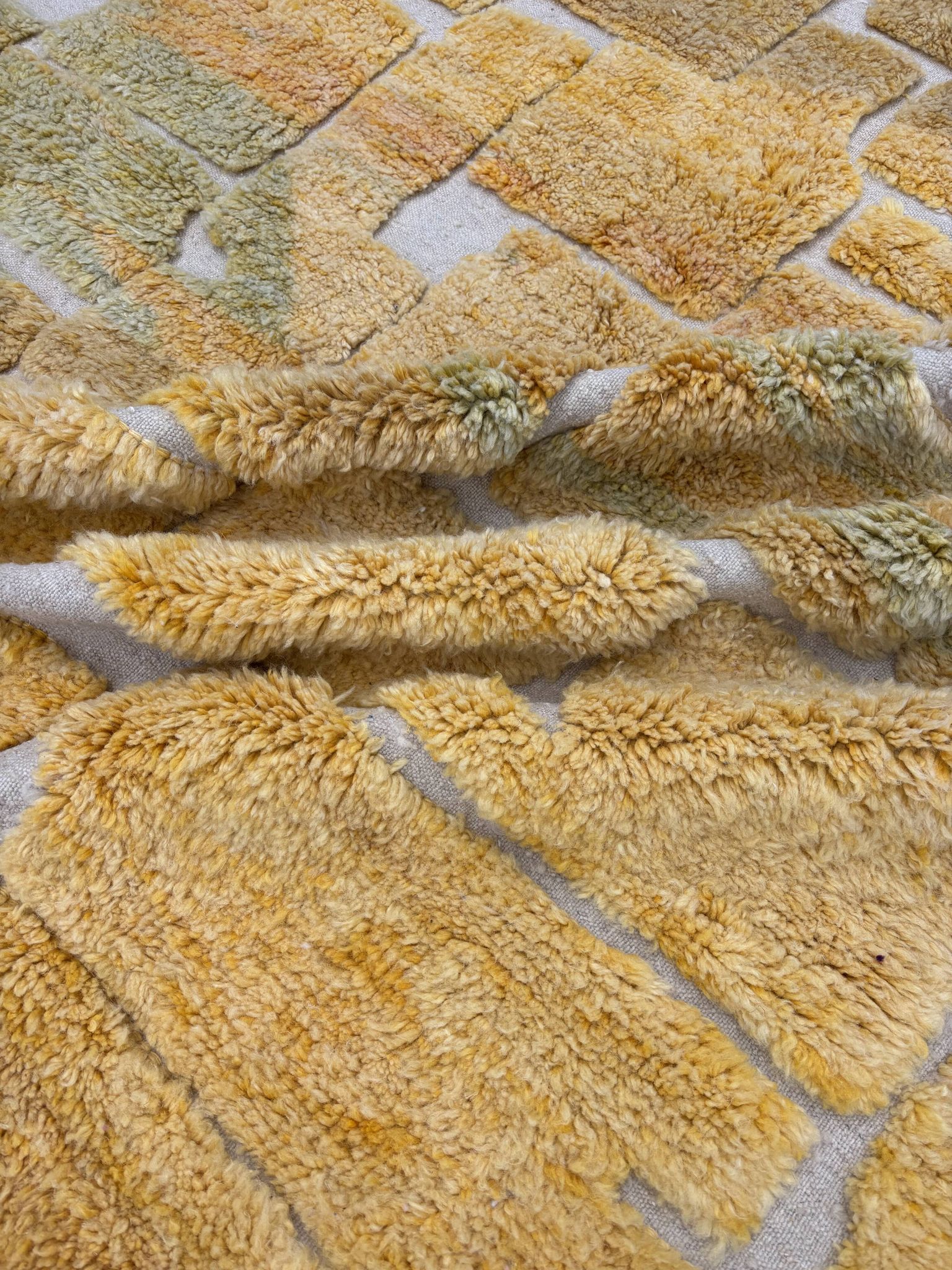 Moroccan Berber M'rirt Wool Rug - 200x300 cm
