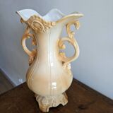 Earthenware vase from Campdimonte Naples