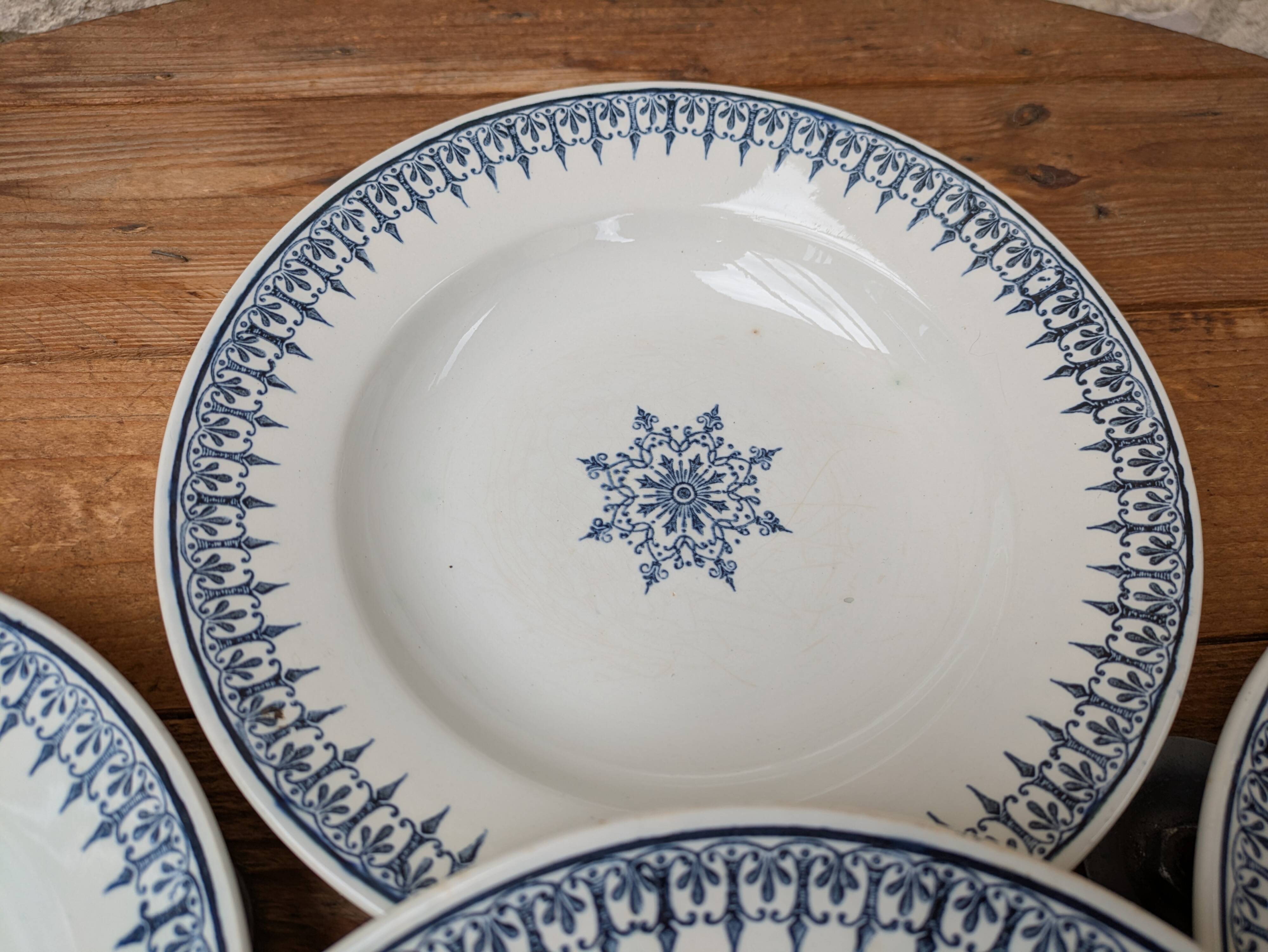 Set of 6 old ceramic soup plates, Primax saint model