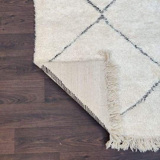 Beni Ouarain hallway rug with hollow diamonds 97x300cm