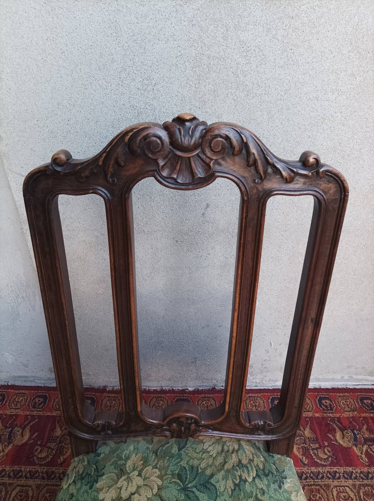 Louis XV chair in walnut, 19th century