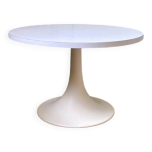 table tulipe