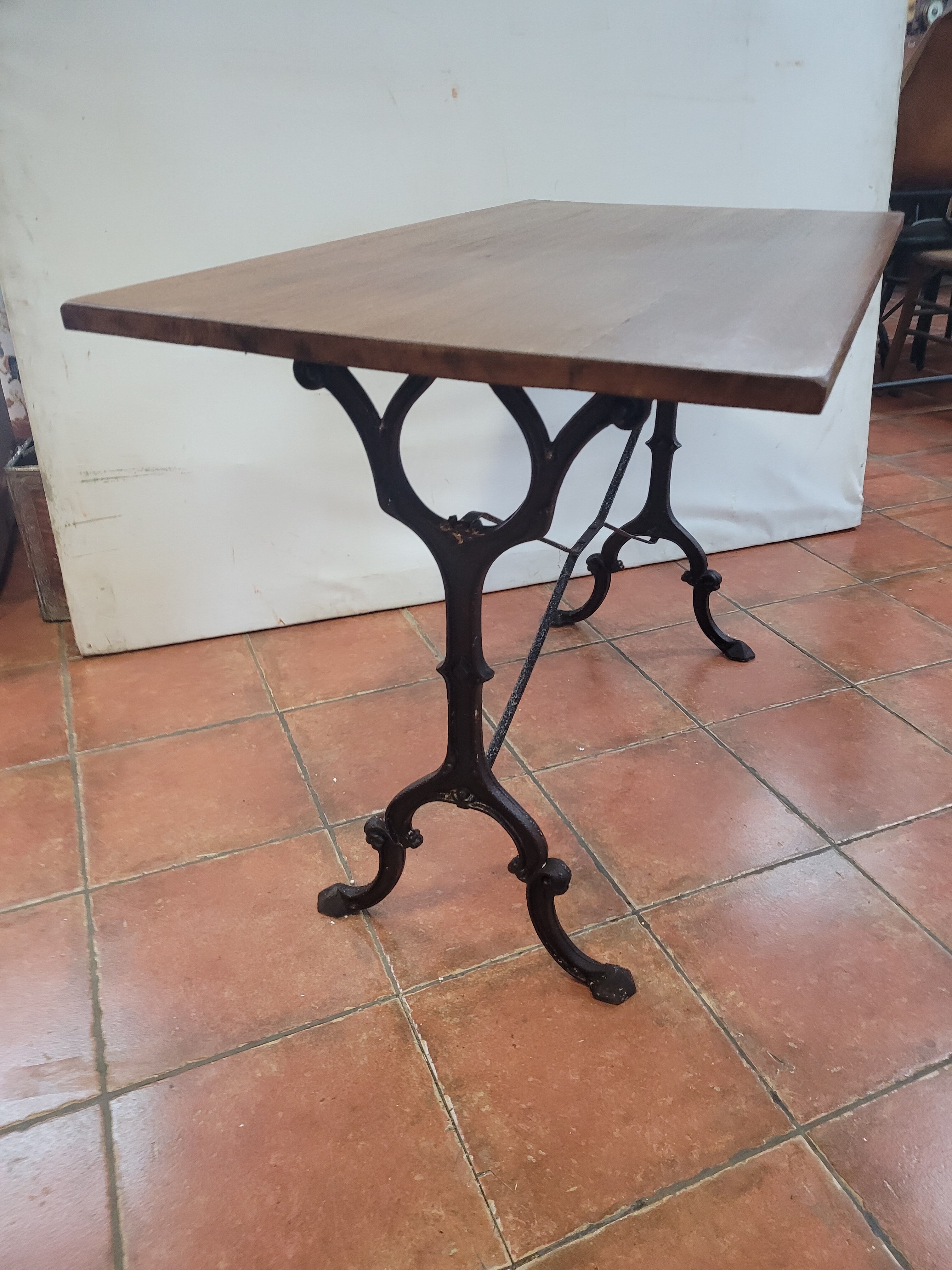 Bistro table base cast iron over oak