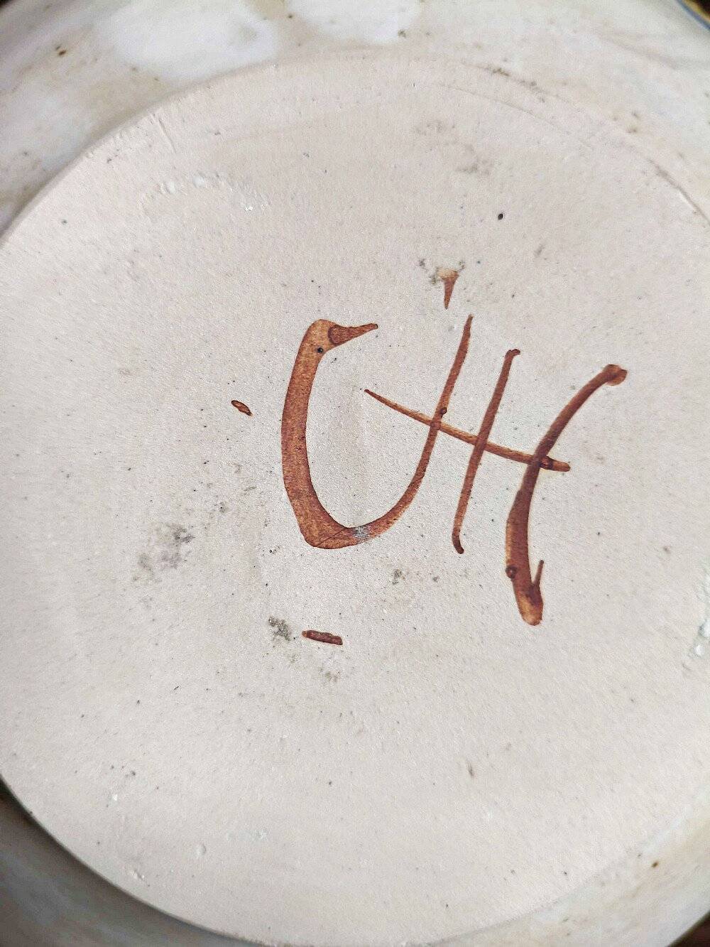 Large hand-turned stoneware salad bowl, signed, vintage from the 80s to 2000s.