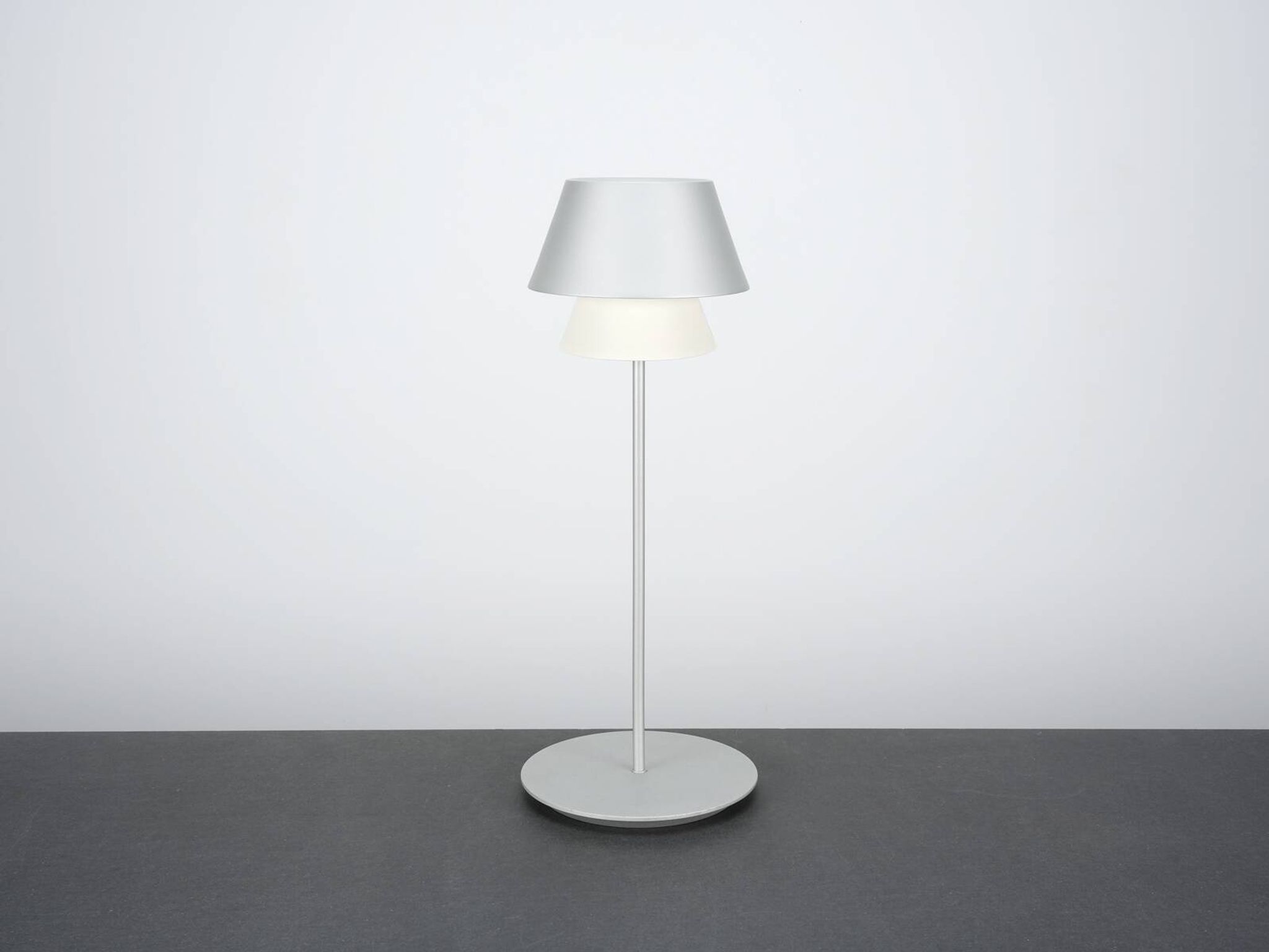 Lampe Postmoderne Gala SM de Gabriel Teixidó pour Carpyen circa 1980