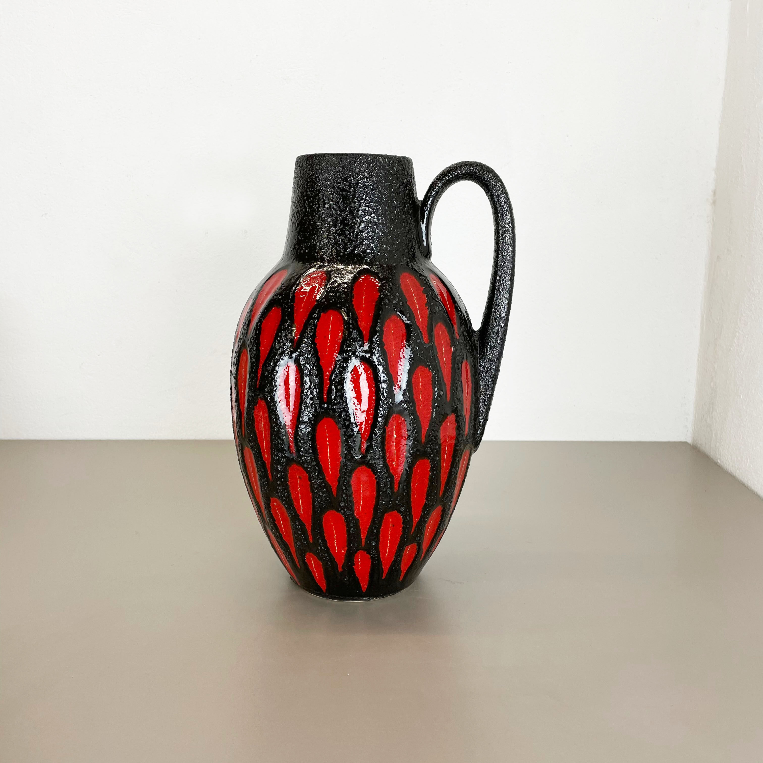 Pottery fat lava "strawberry" 414-38 floor vase made by scheurich, 1970s