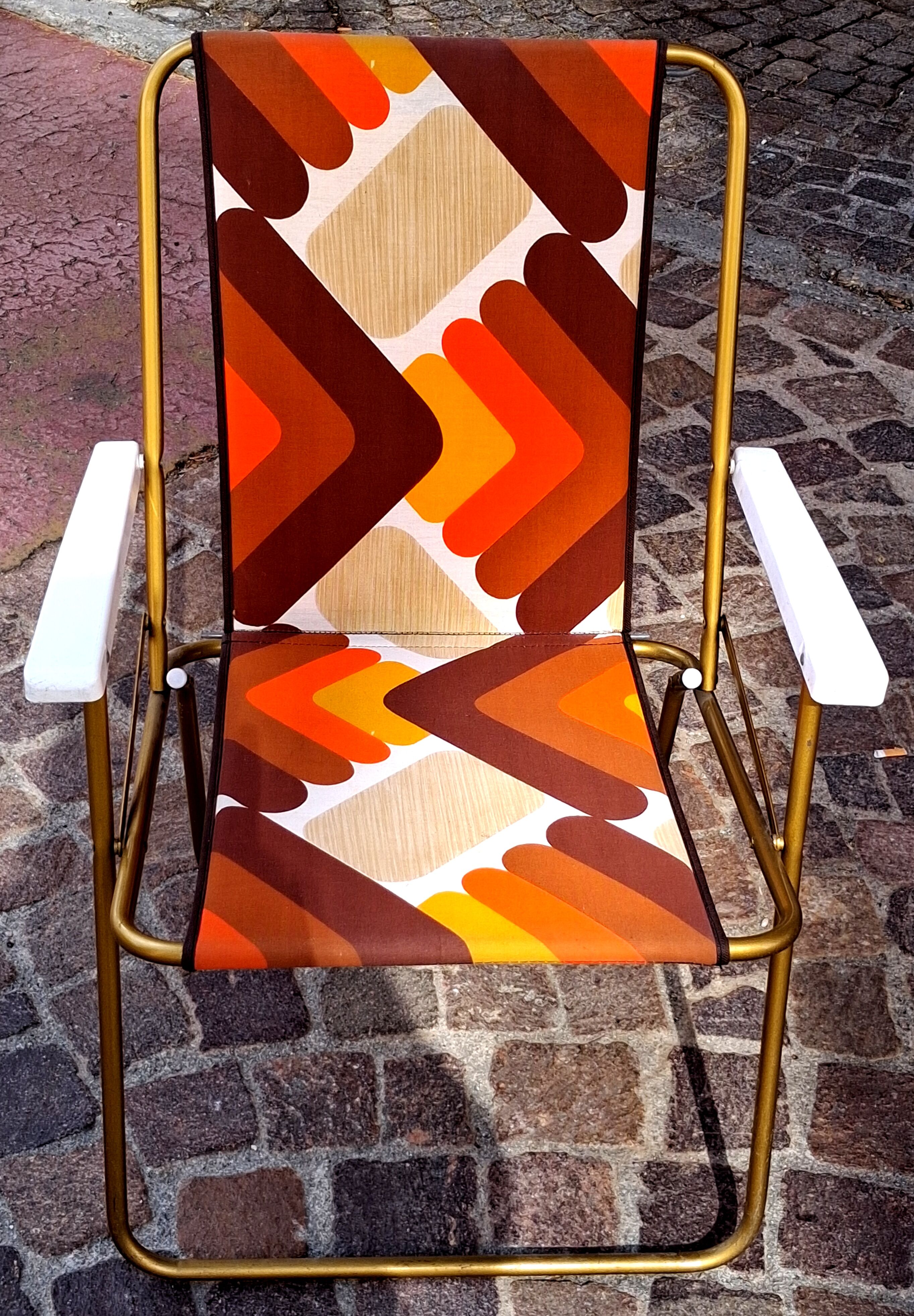 Pair of folding camping chairs, vintage seventies fabric, Lafuma