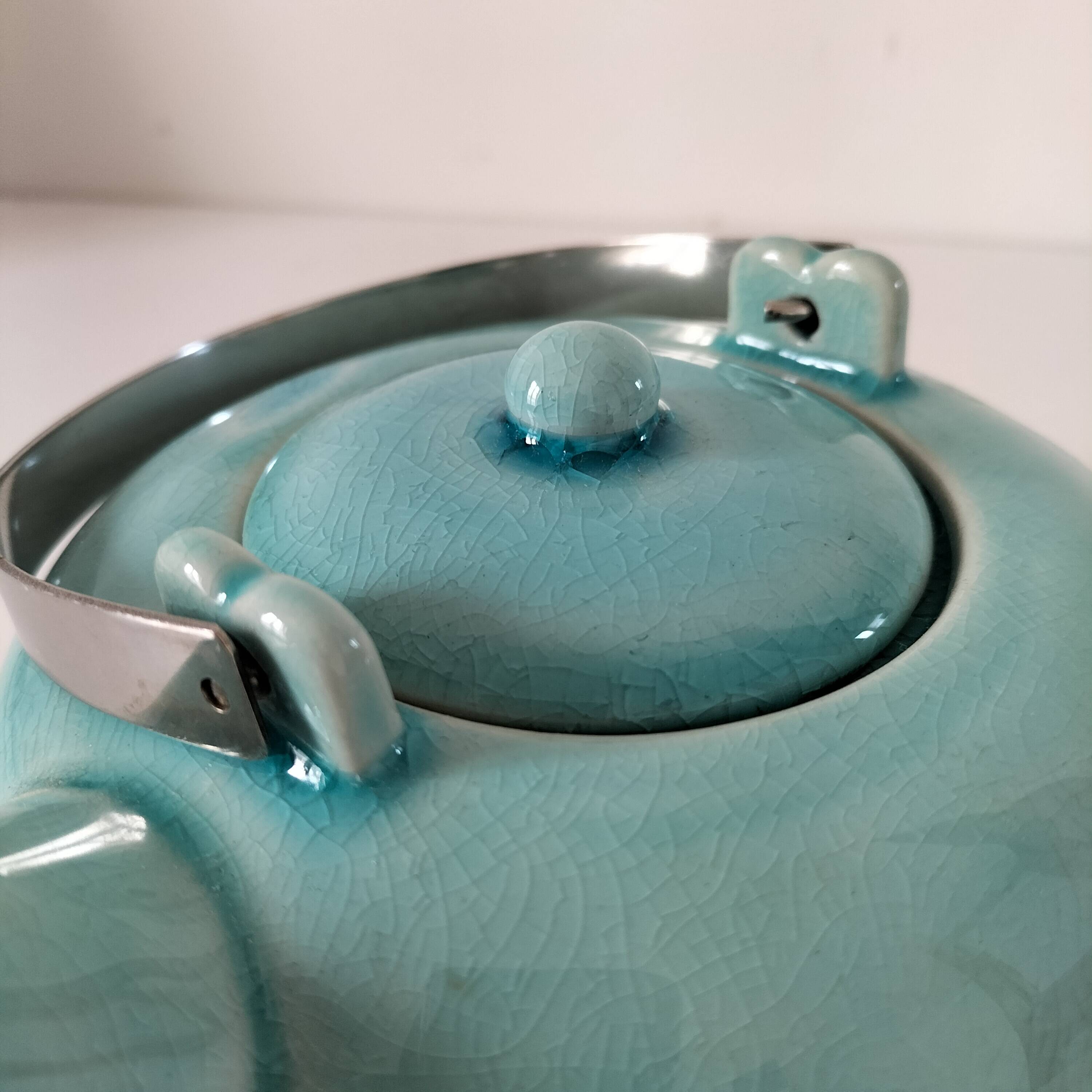 crackle effect ceramic teapot