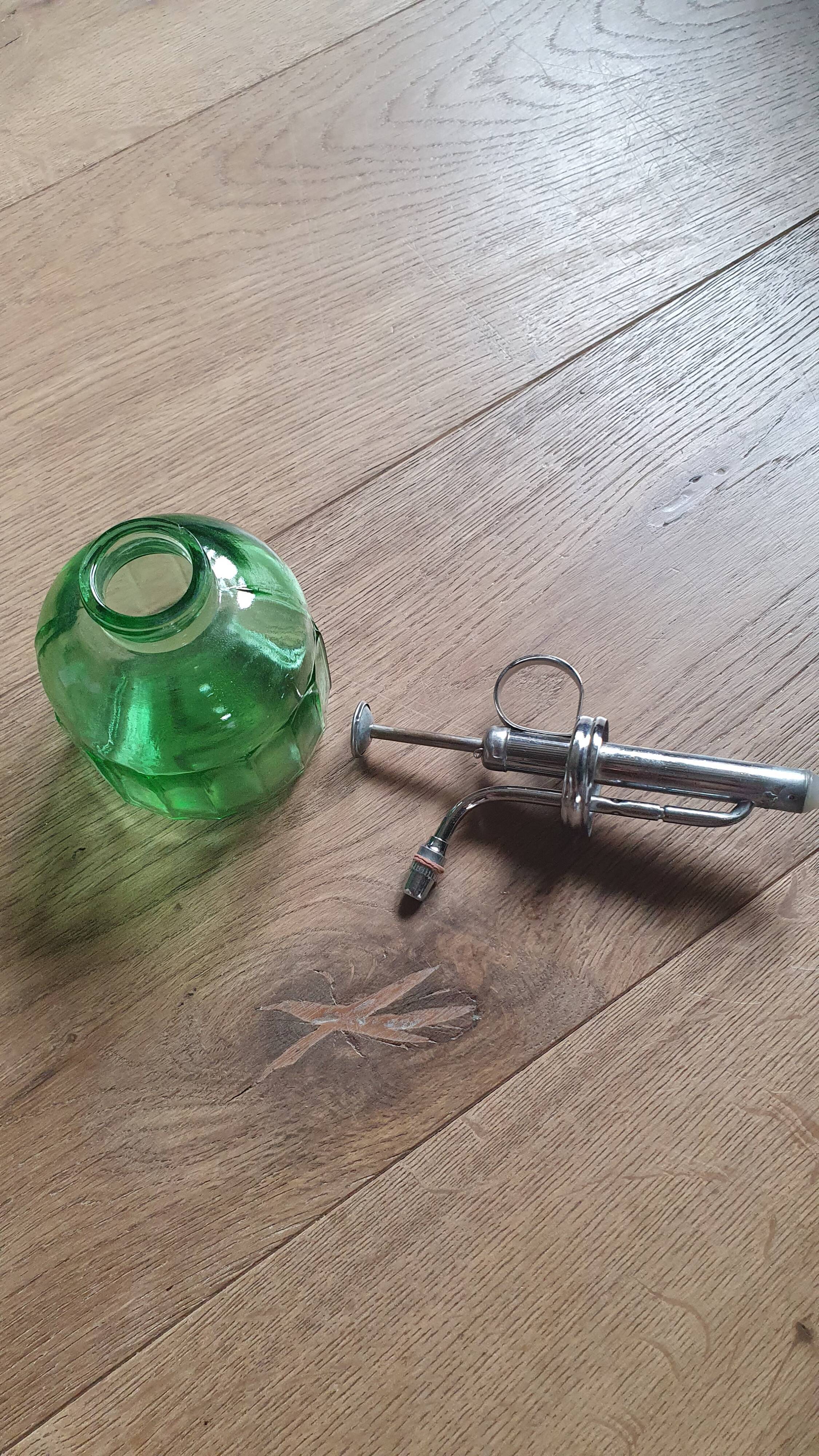 Vintage glass siphon or vaporizer