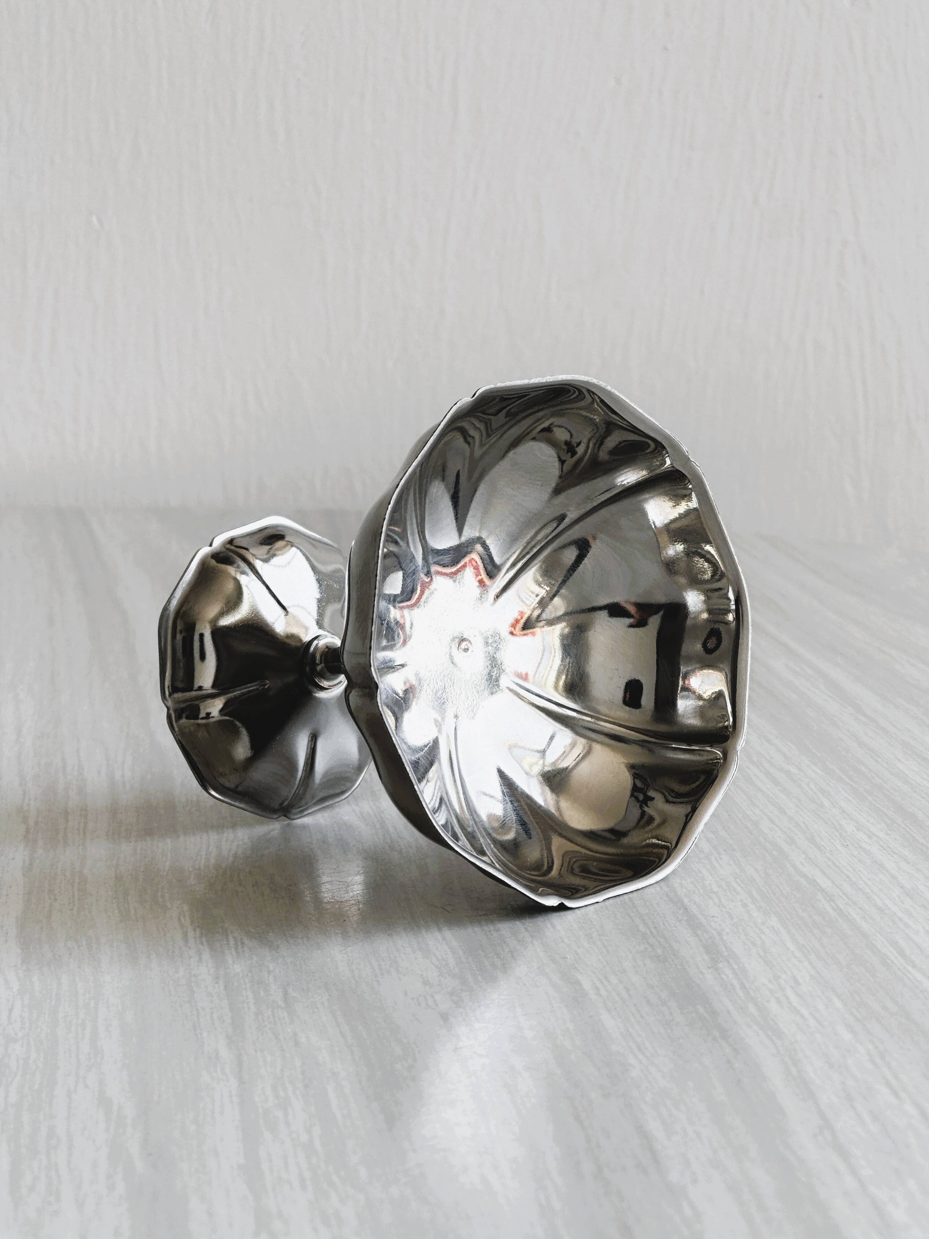 6 silver-plated stainless steel bowls, dessert bowls.