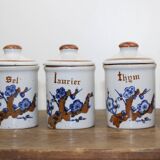 Spice pots