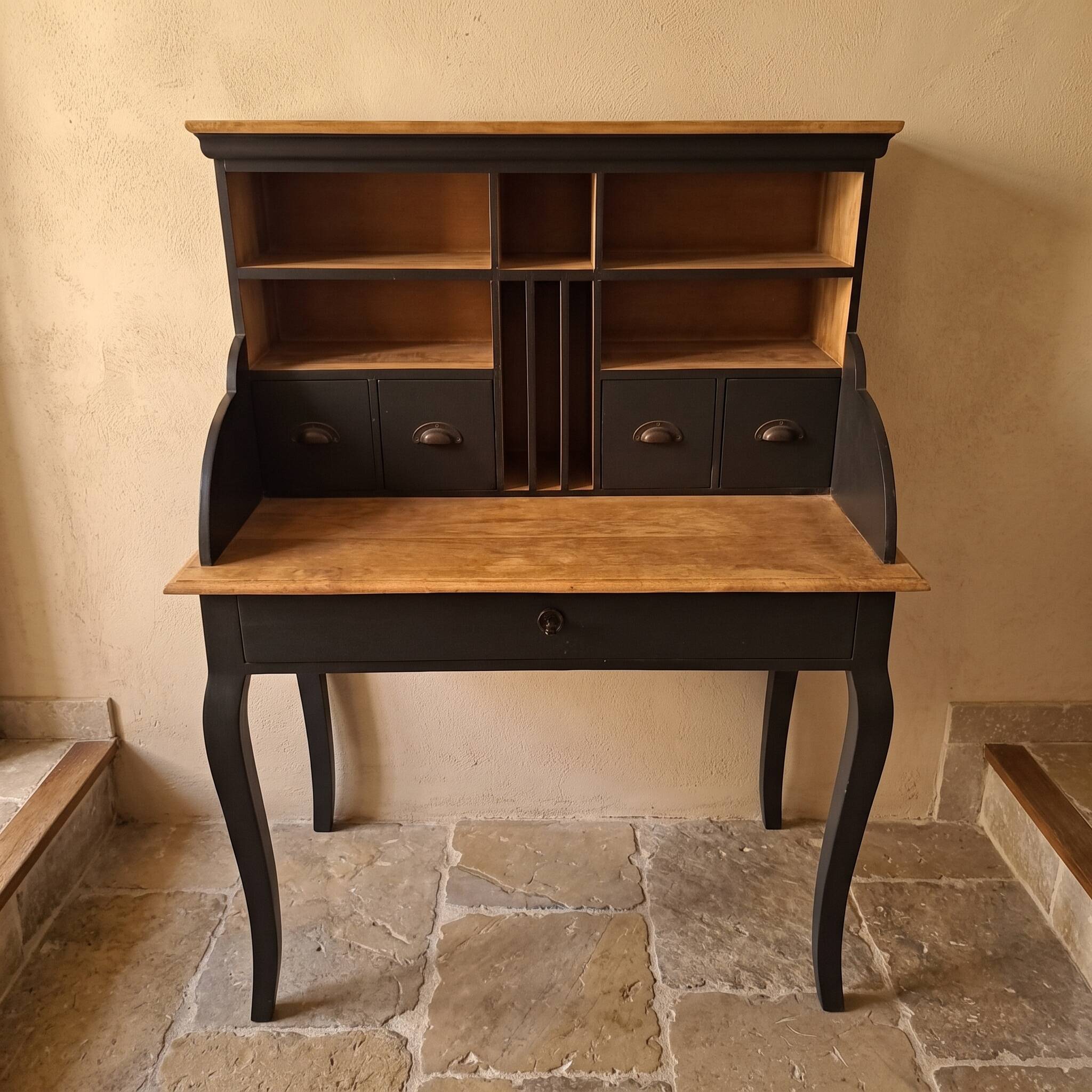Wooden hairdresser's chair
