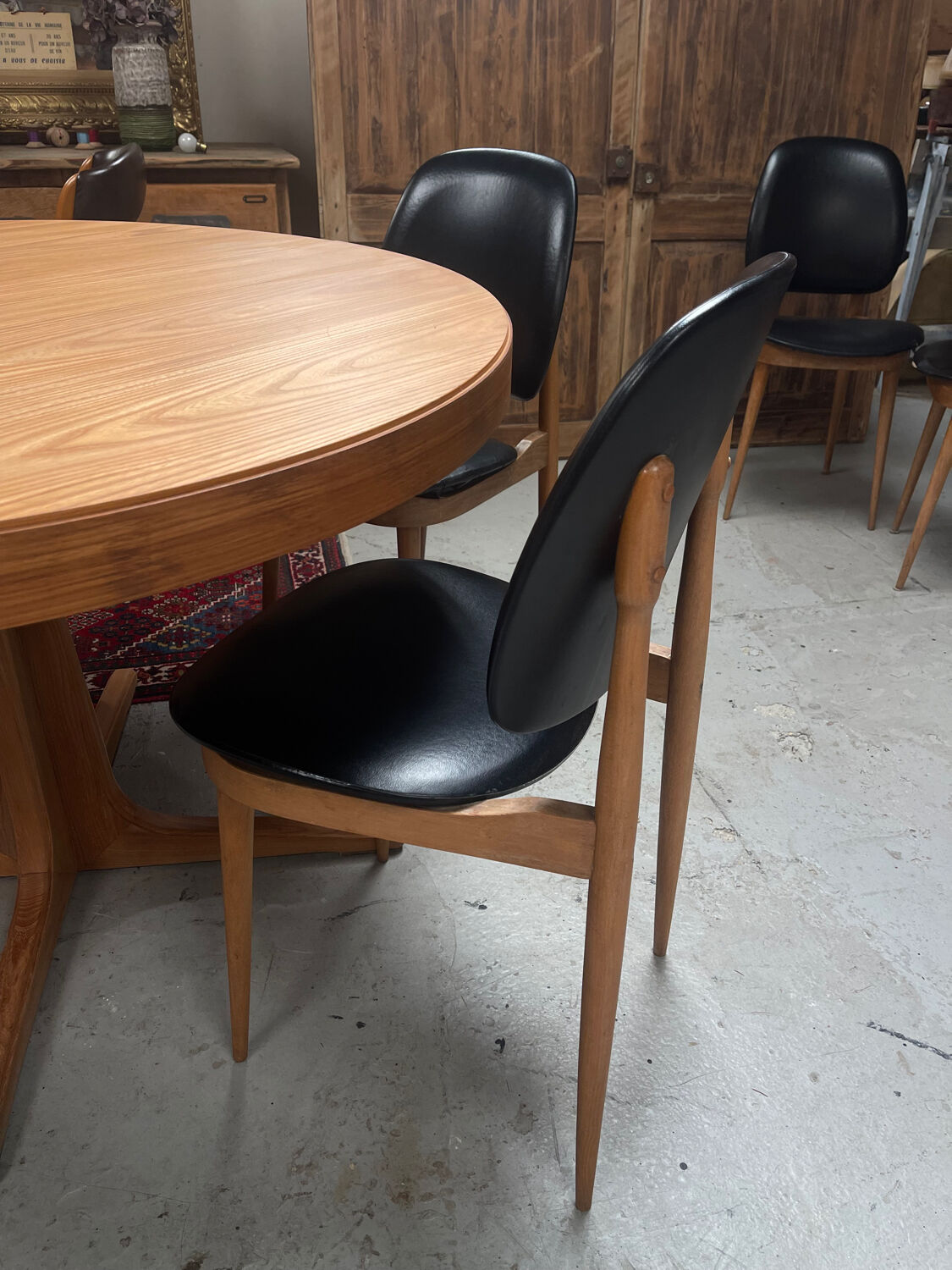 4 Baumann Pegasus model chairs