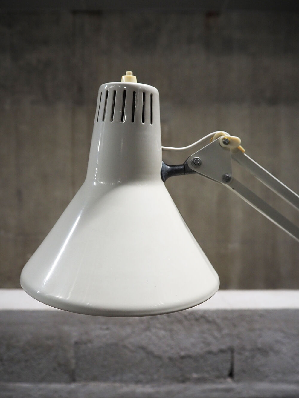 Twist vintage T1 series articulated floor lamp, 70s