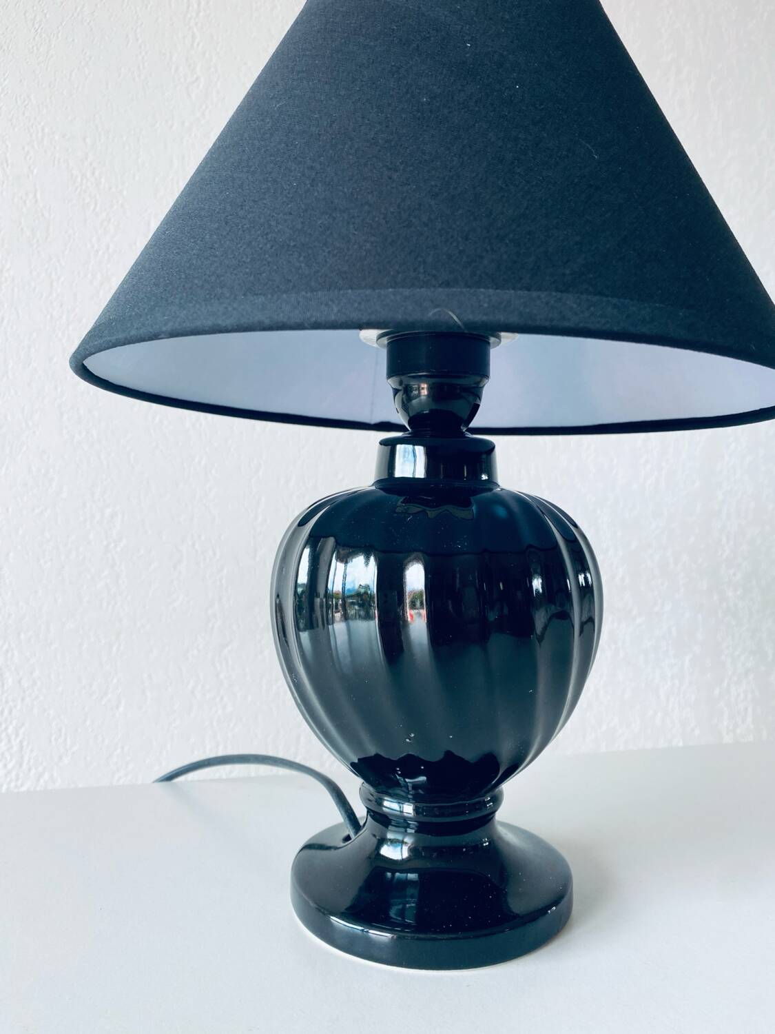 Lampe antique noire en céramique