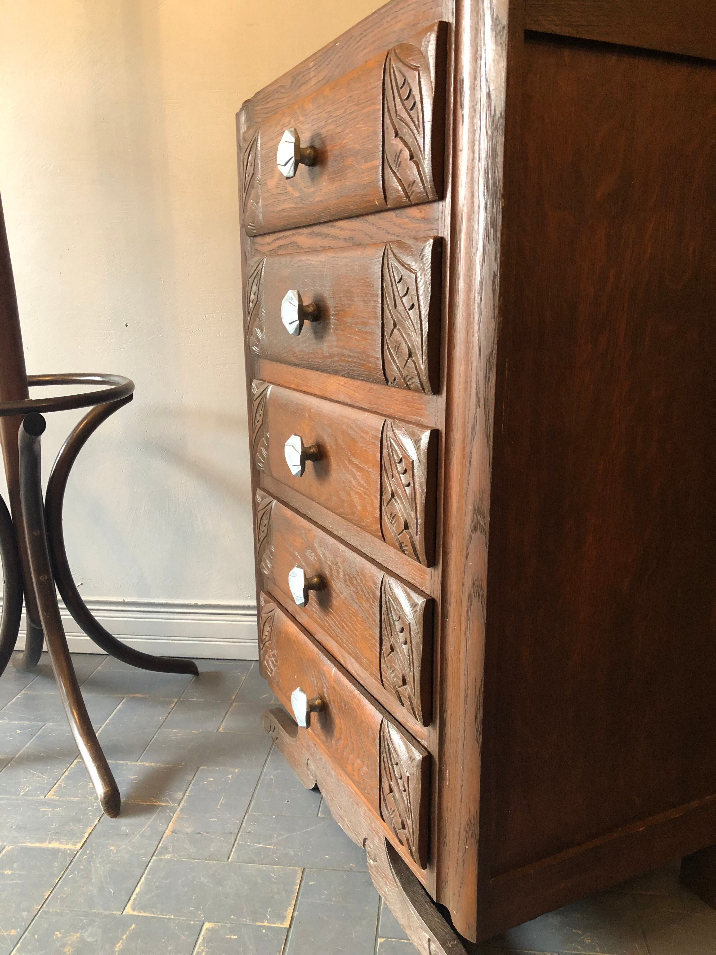 Art Deco rag chest of drawers