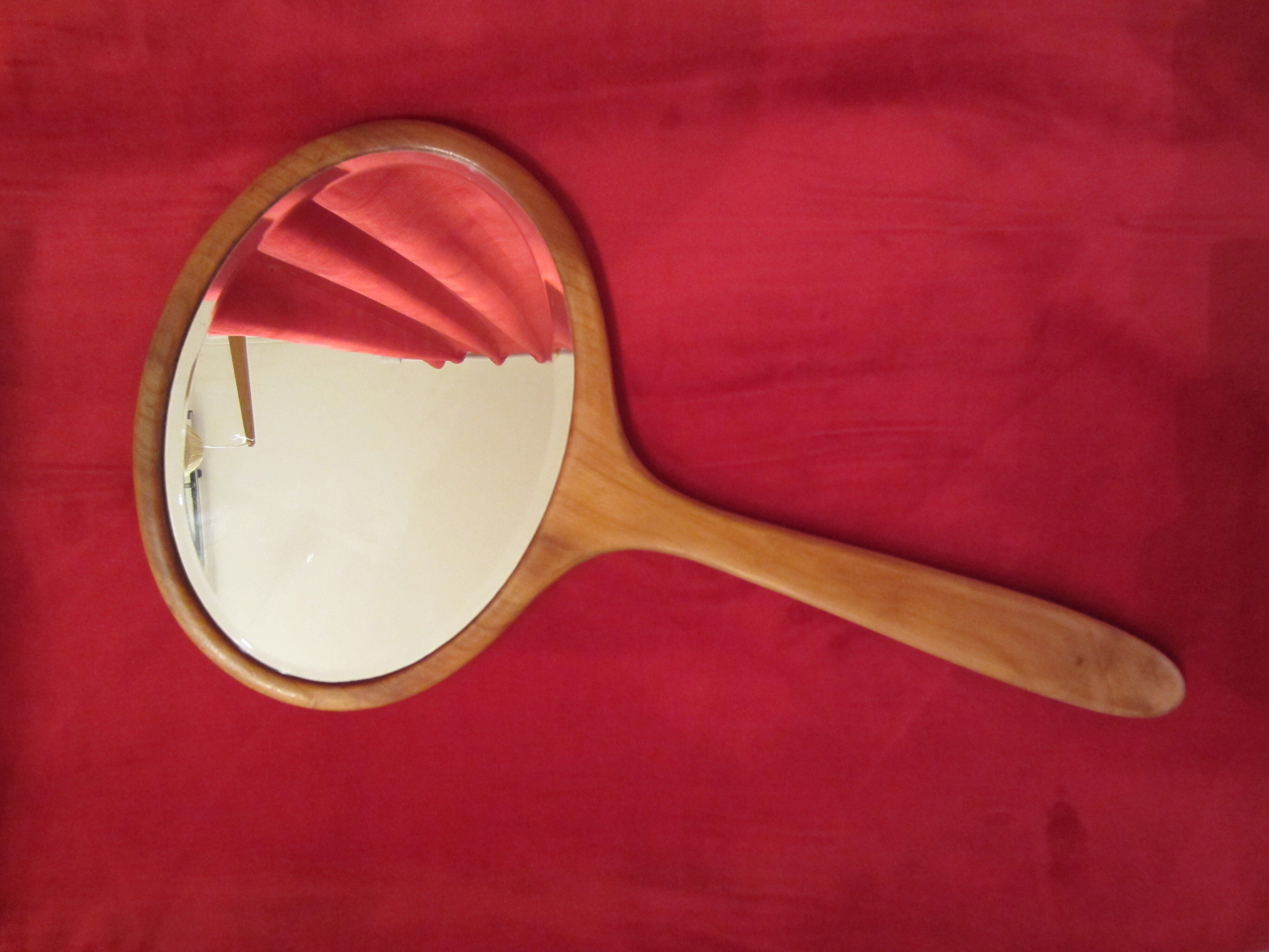 Miroir à main scandinave 44 cm