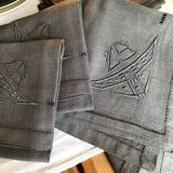 Antique napkins in pure linen tinted in mouse gray
