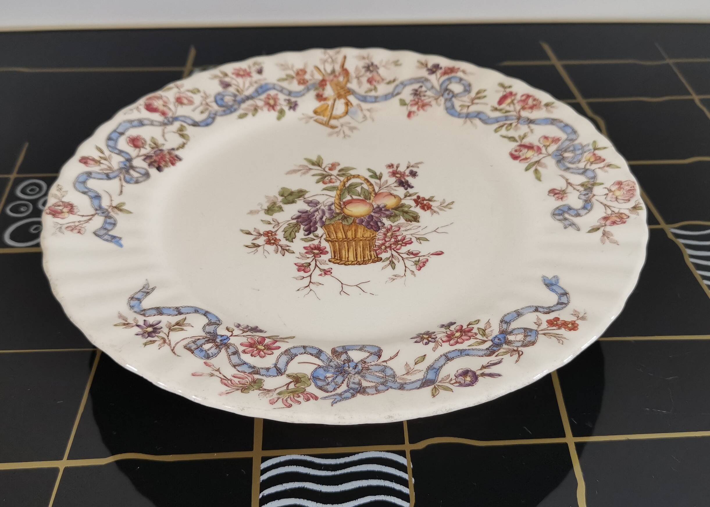 Compotier Longchamp Terre de Fer modèle "rubans"