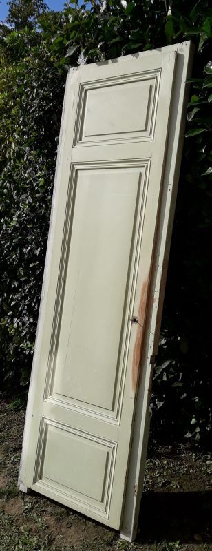 Closet door 67.2x237.2cm and its frame