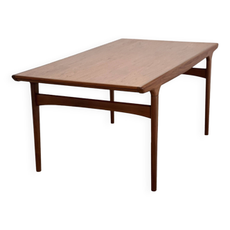 Table à manger de Johannes Andersen pour Uldum Møblefabrik