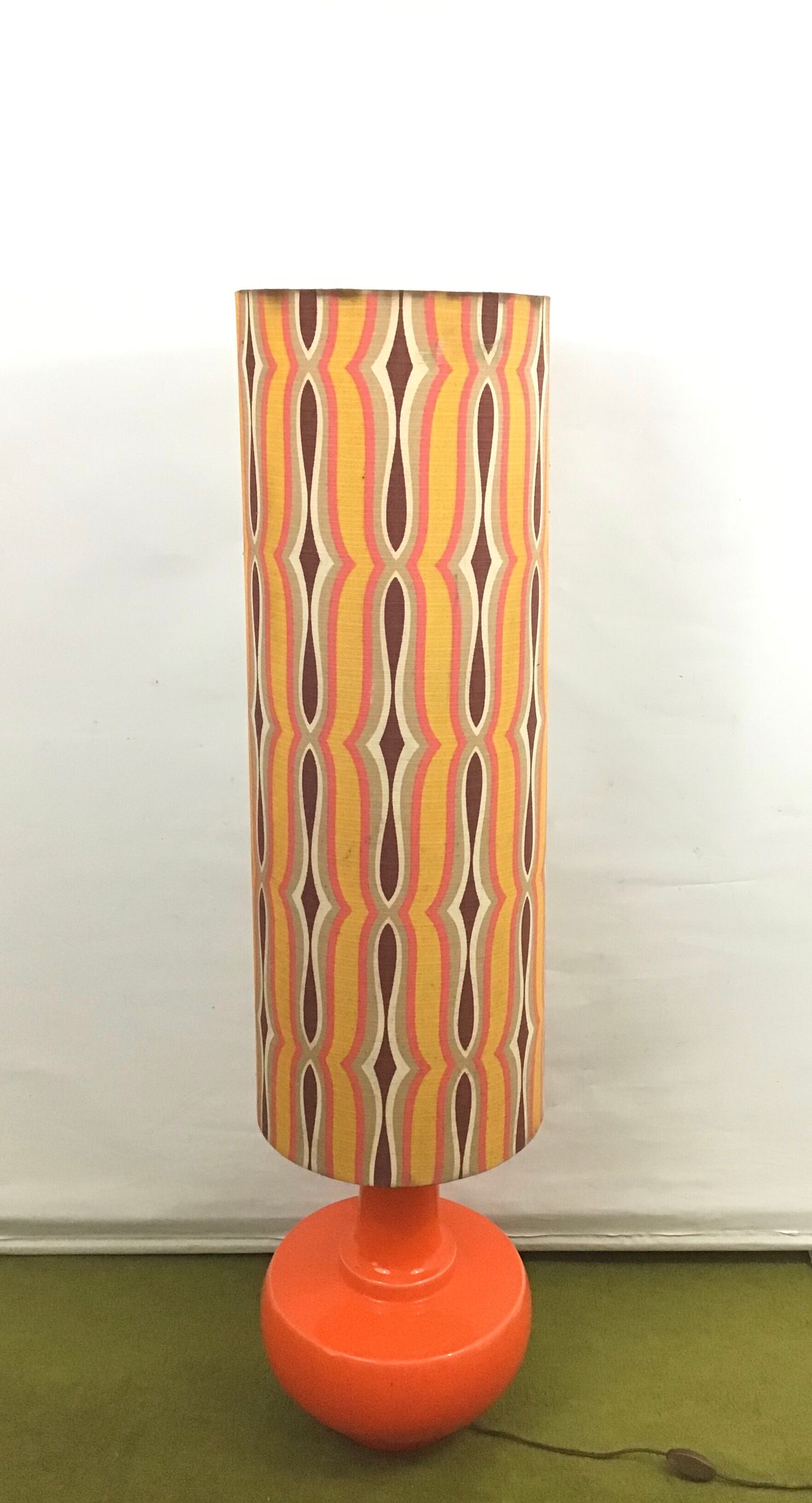 Vintage 70s lamp