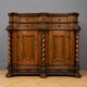 Important Alsatian support buffet in stained solid wood, dating from the 17th century.