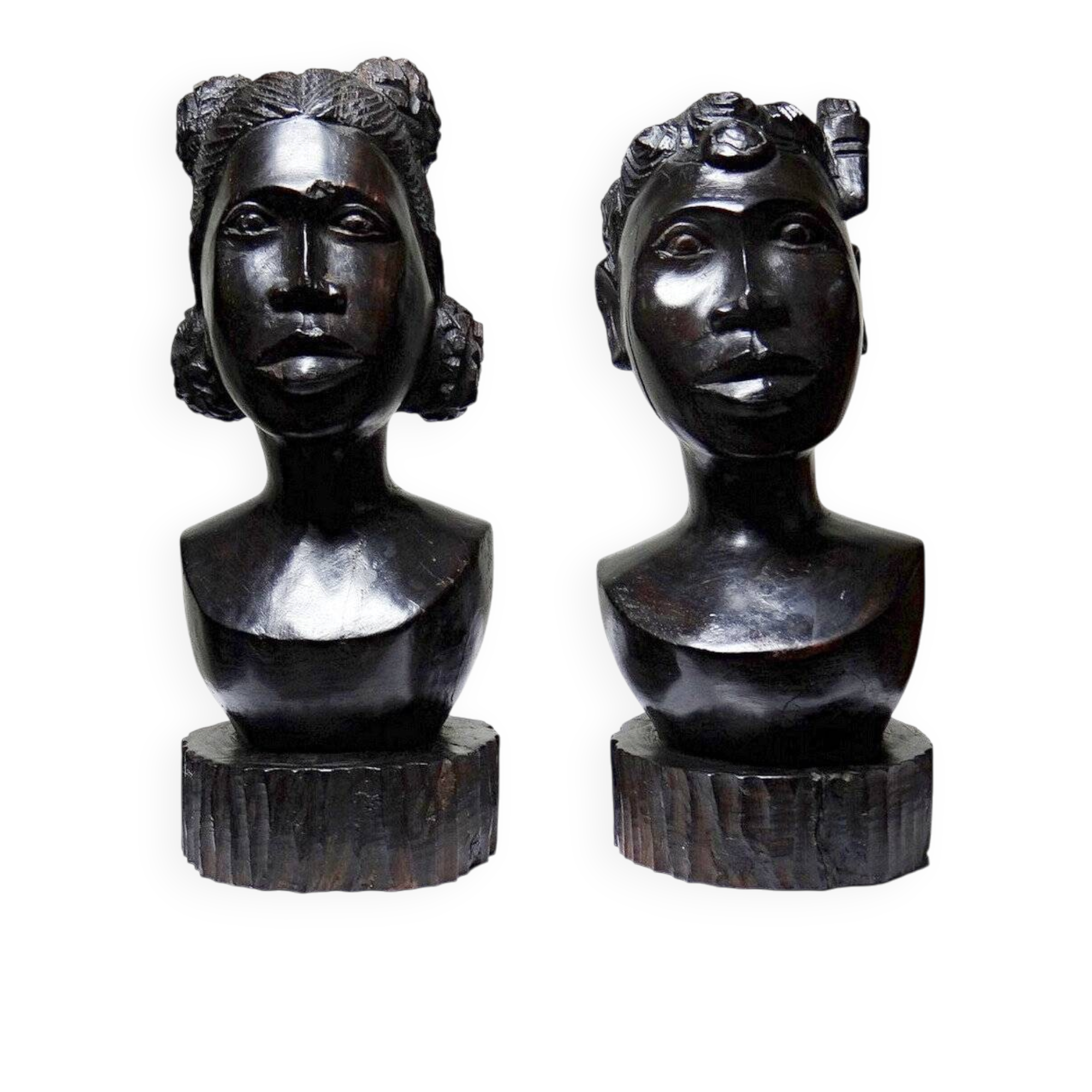 Couple of Malagasy busts in dark exotic wood, carved, craftsmanship from the 1940s to 1970s.