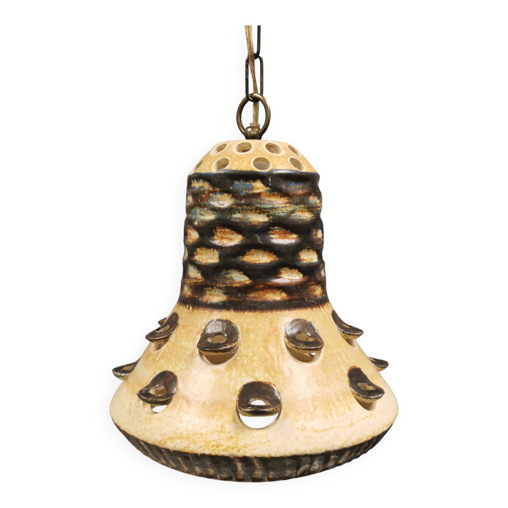 A stunning ceramic hanging lamp with exquisite details. Denmark 1970s