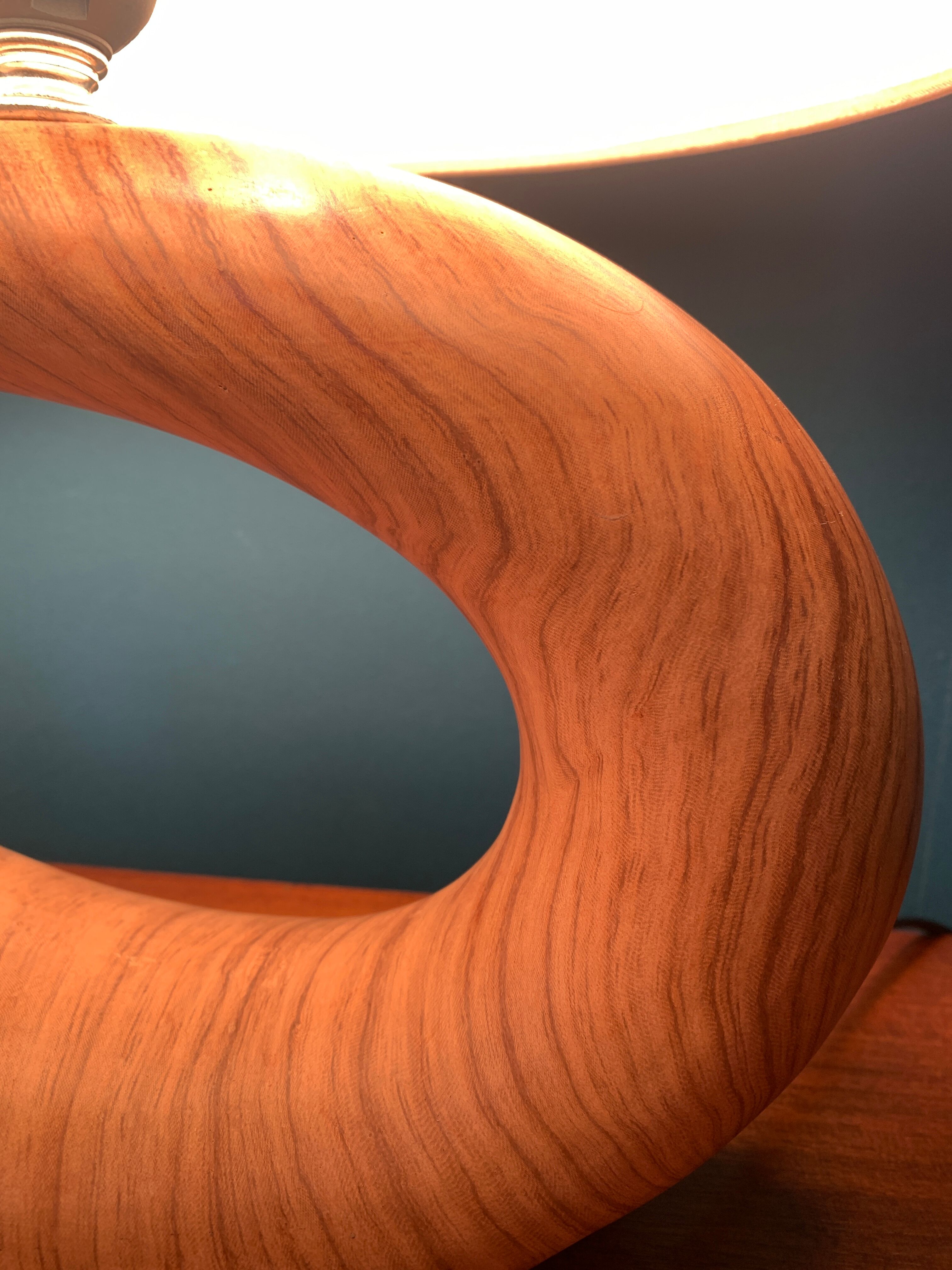 Organic ceramic lamp