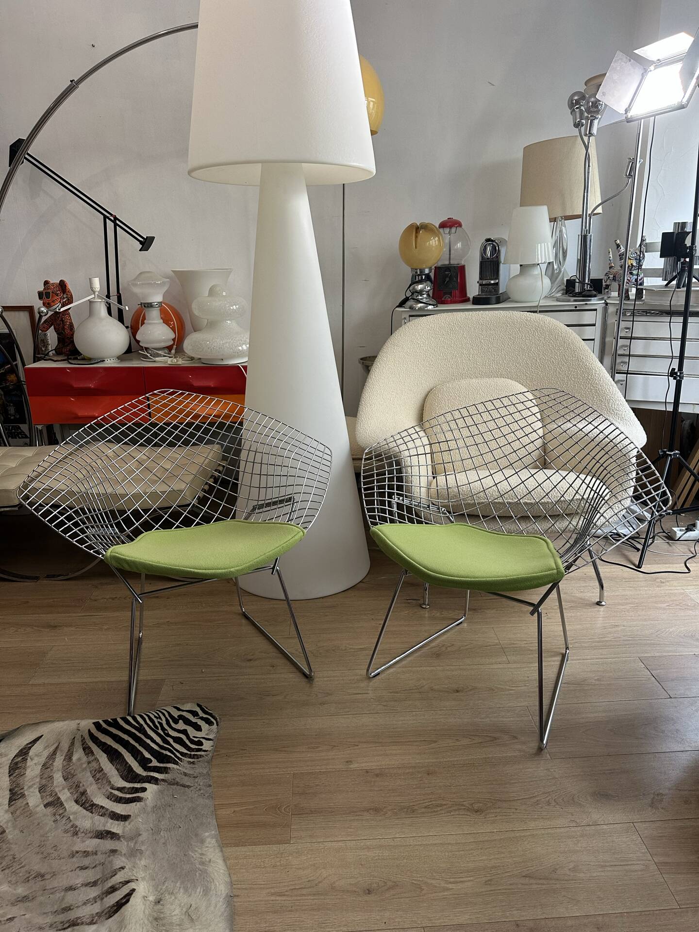 Fauteuil Diamond Harry Bertoïa édition Knoll contemporaine