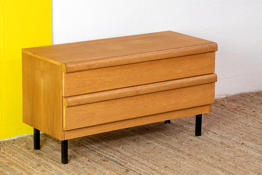 Scandinavian dresser 99 cm