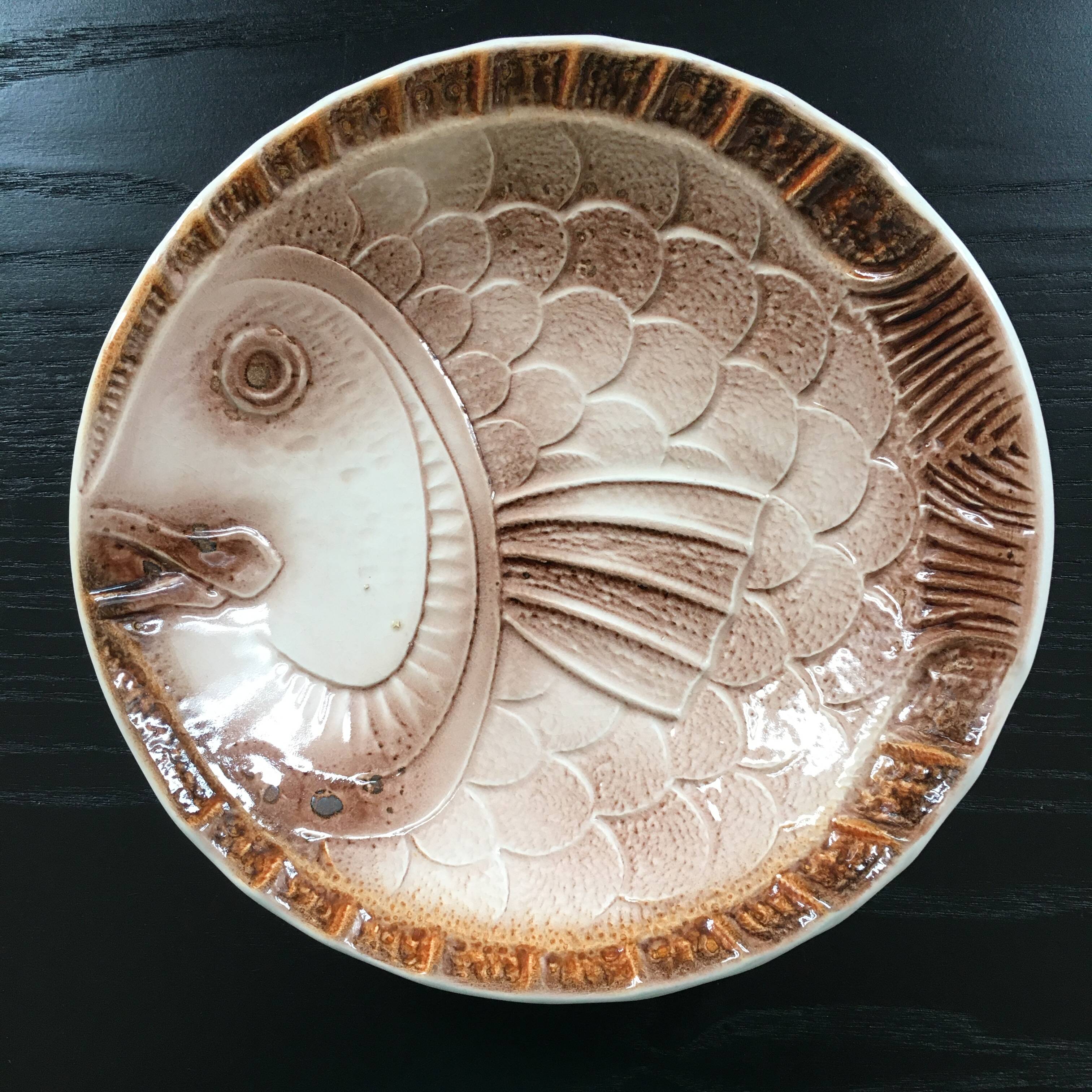 Plate Sarreguemines fish decoration