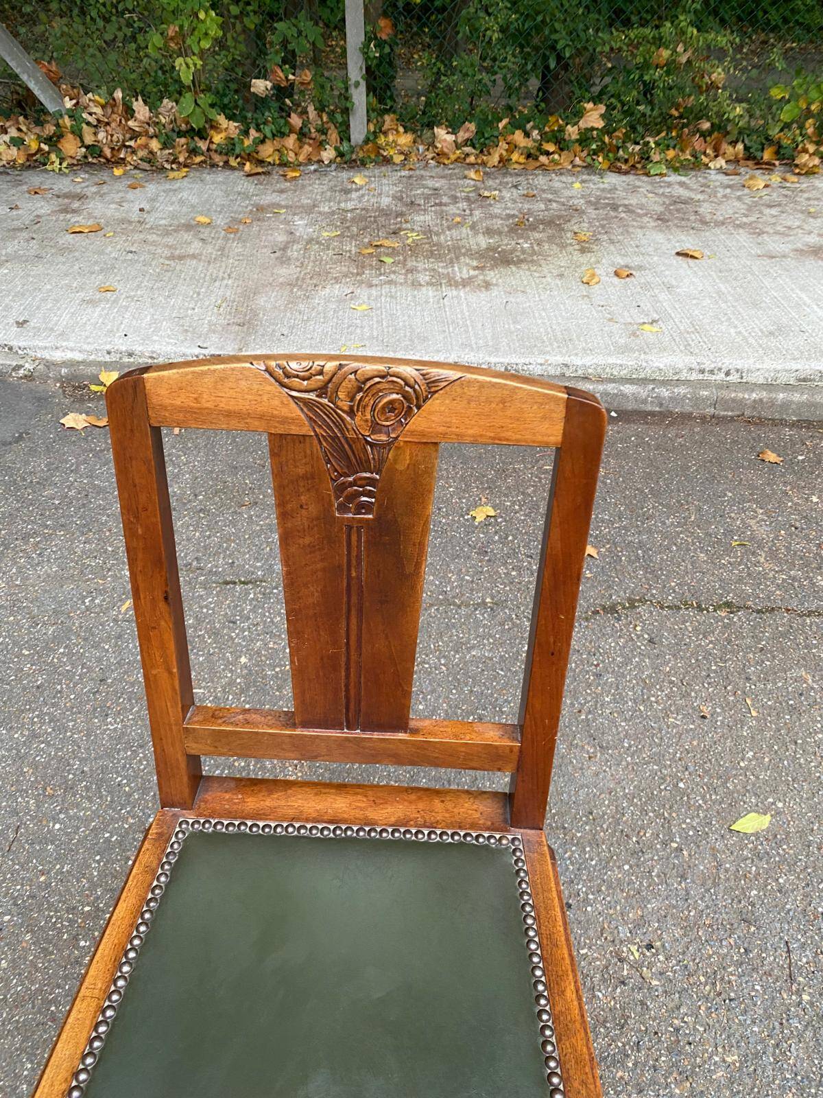 Art Deco chair in solid oak wood and green leather