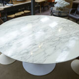 Table ronde "tulipe 137" en marbre d'Eero Saarinen,  knoll 1960