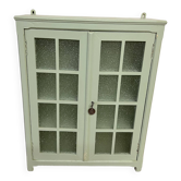 Small vintage medicine cabinet