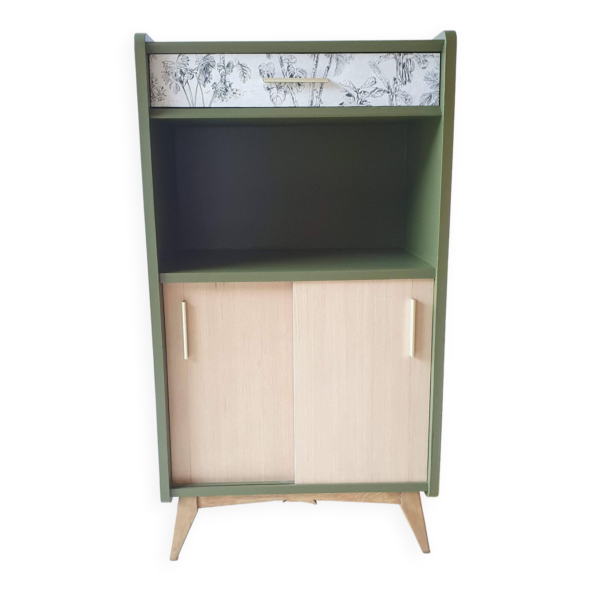 Small secretary buffet