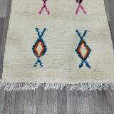 White Berber rug with decoration, 250cm x 150cm
