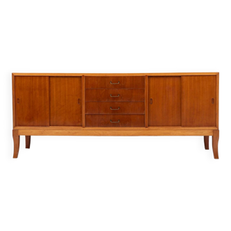 Buffet danois du milieu du siècle, 1950