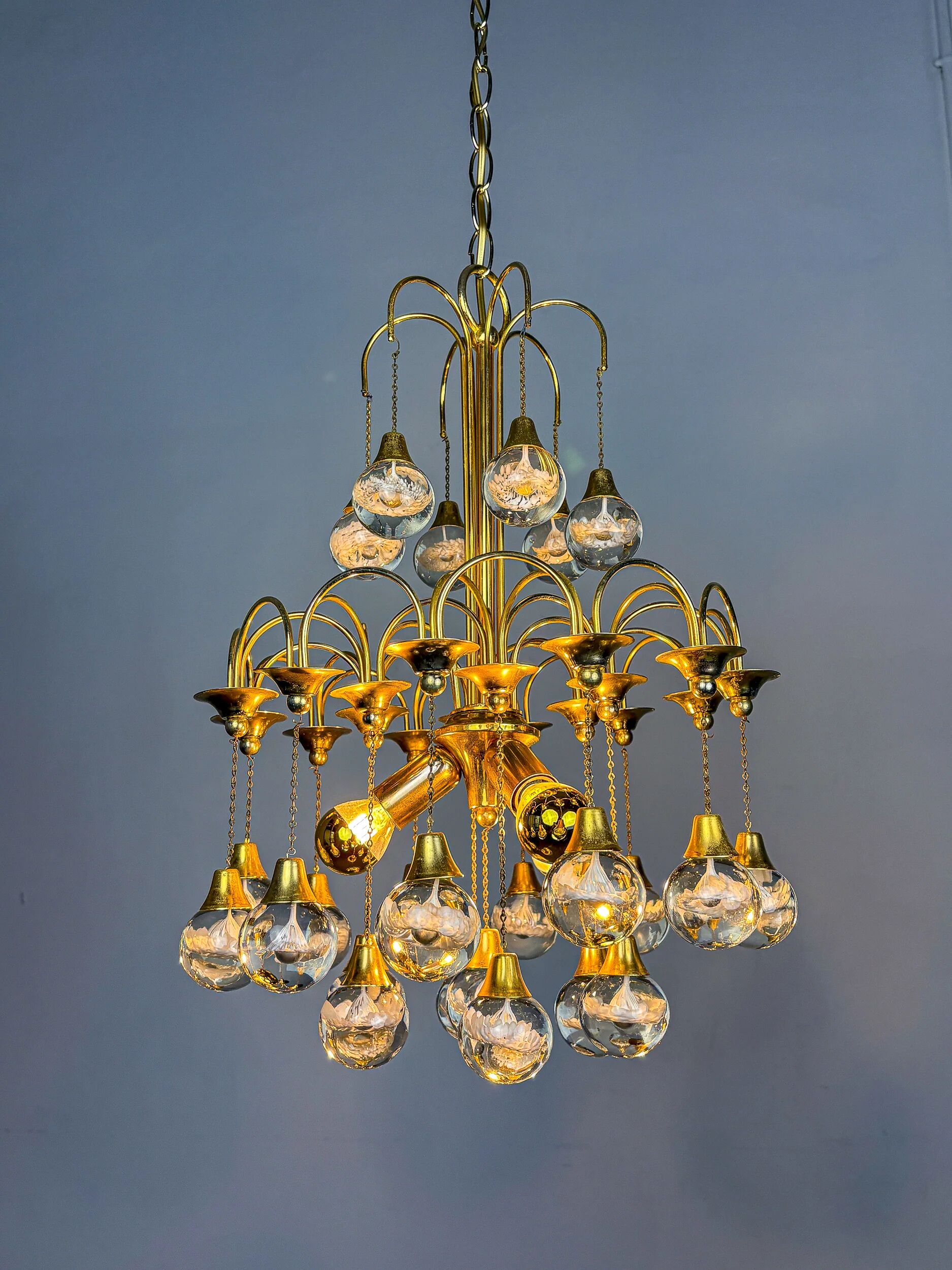 Lustre cascade Gaetano Sciolari pour Venini, gouttes en verre de Murano, Italie, vers les années 1970.