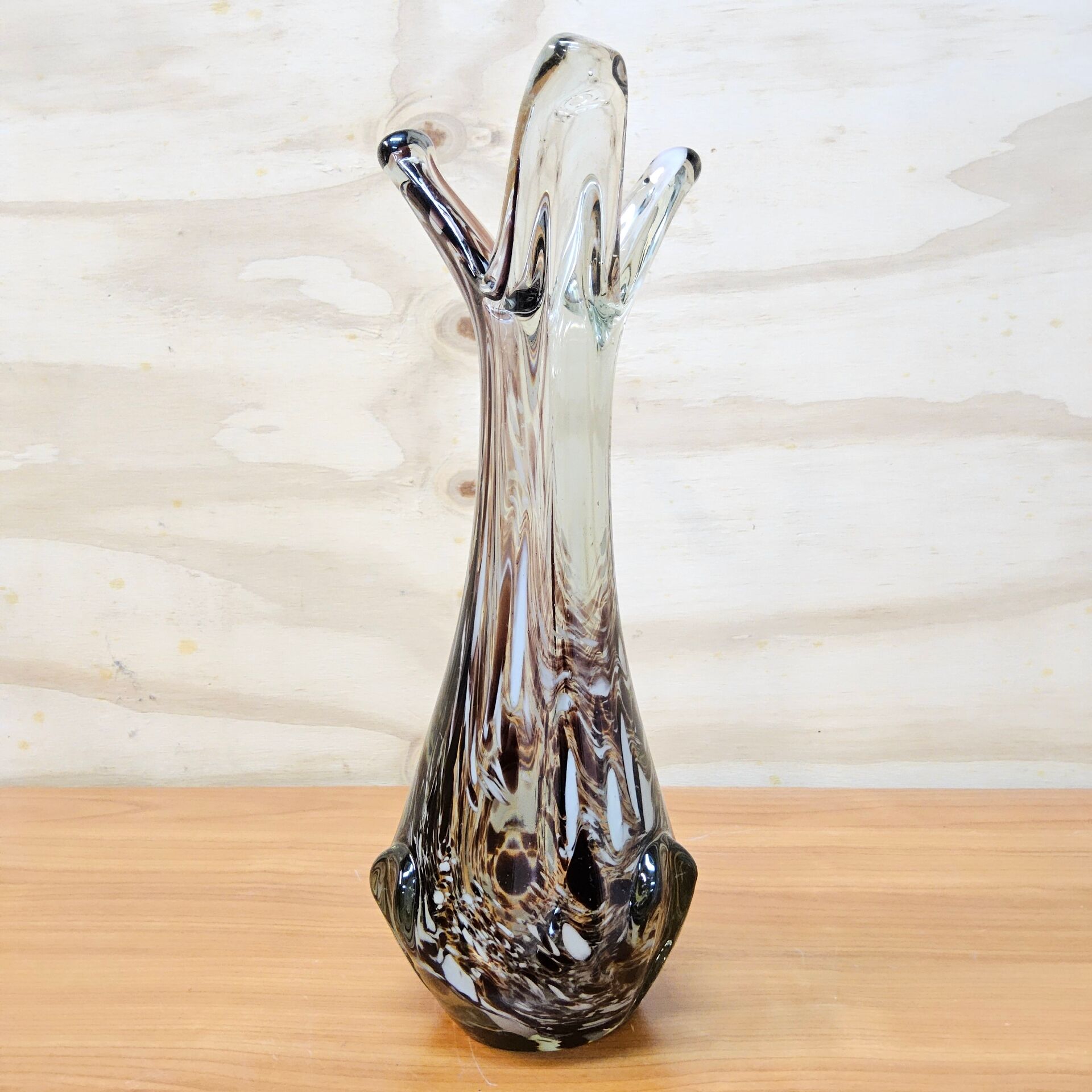 Vintage Murano glass vase, amber/white speckled finger vase