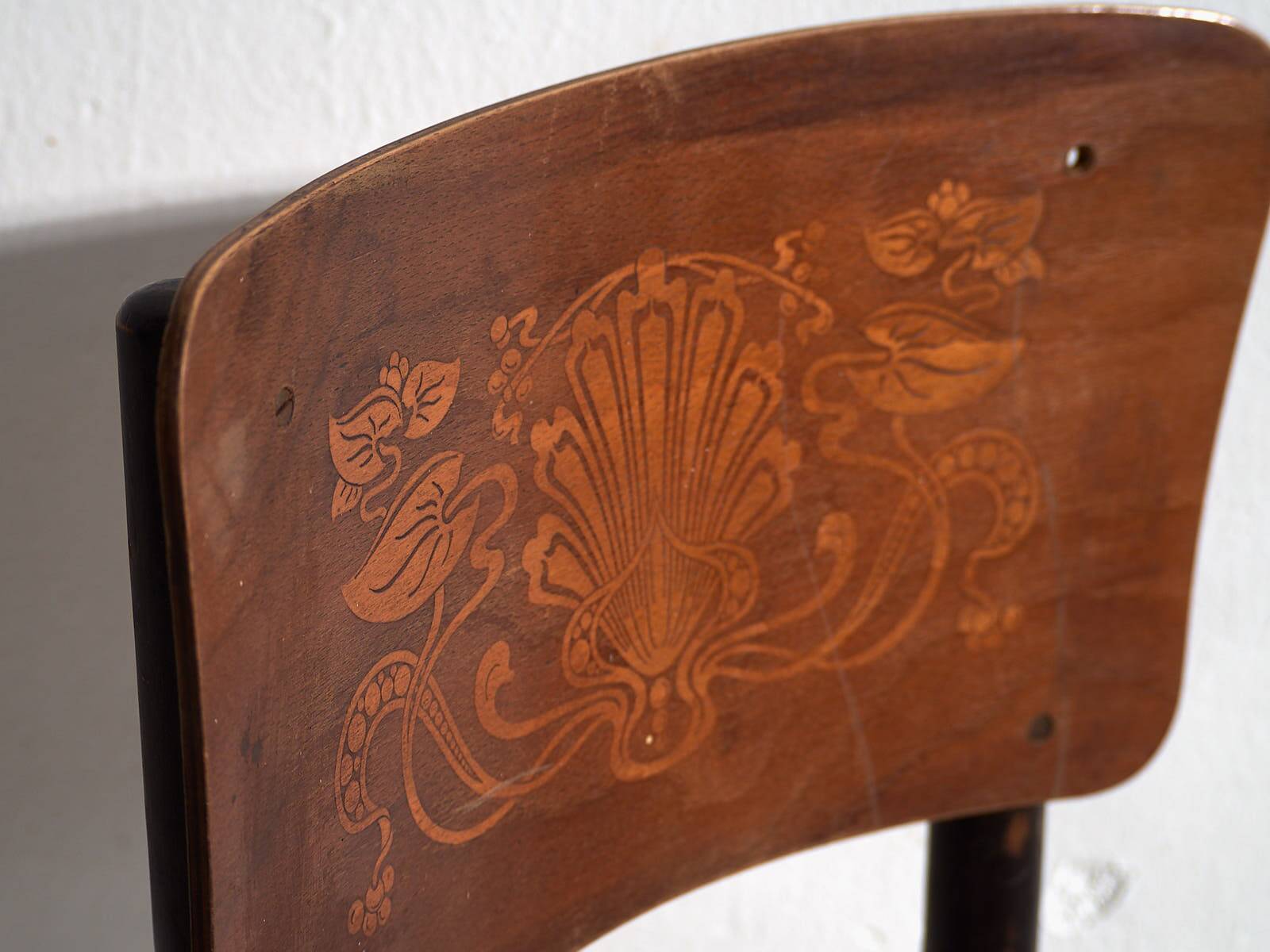 Antique Thonet dining room chairs (c.1900). Set of 4 pieces