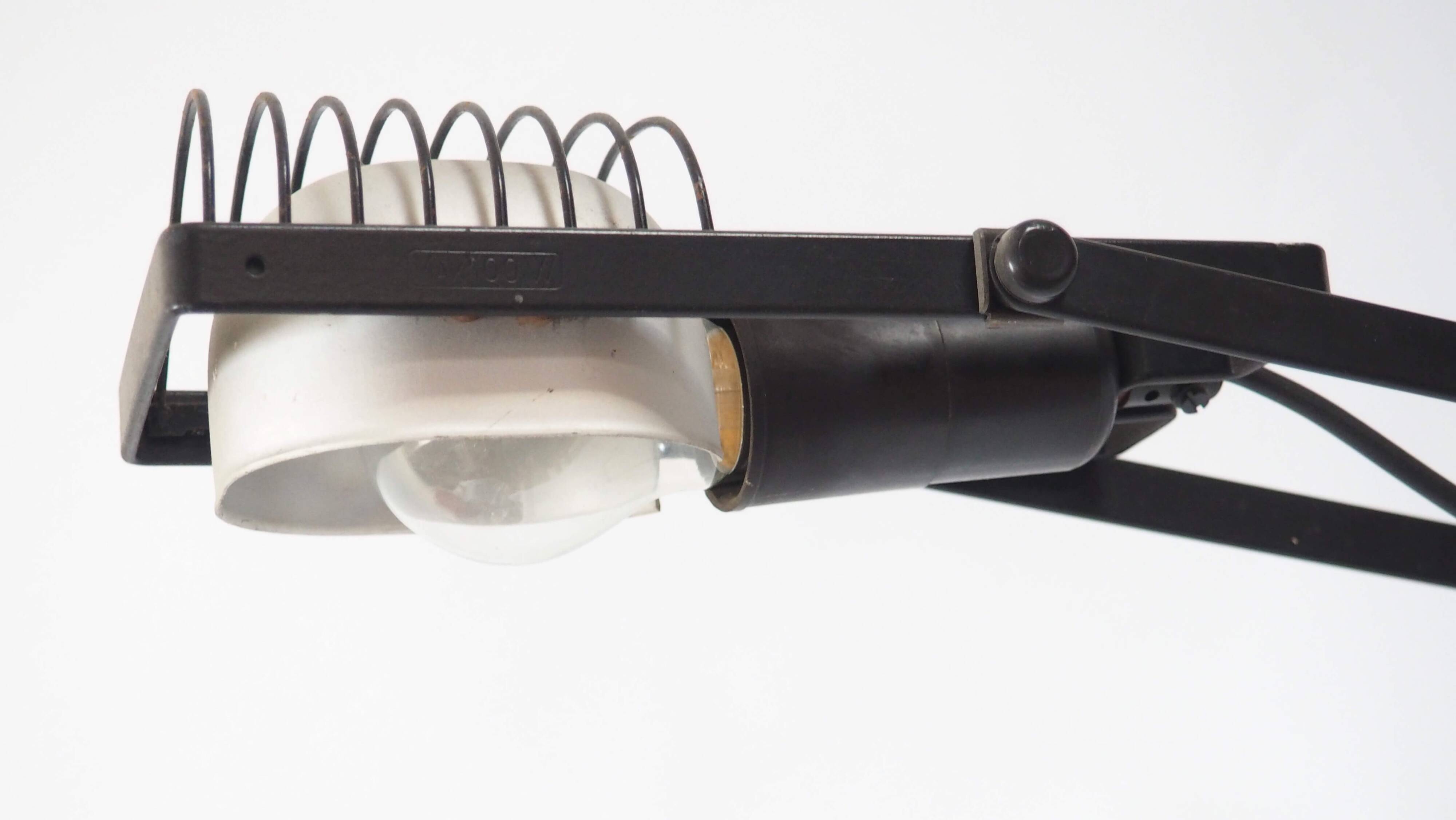 Sintesi lamp by E. Gismondi for Artemide 1976