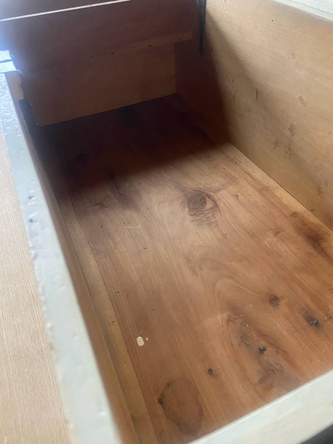 Coffre en bois