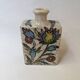 Vase iznik Perse décor floral peint à la main