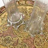 Paire de vases hauts anciens en verre transparent